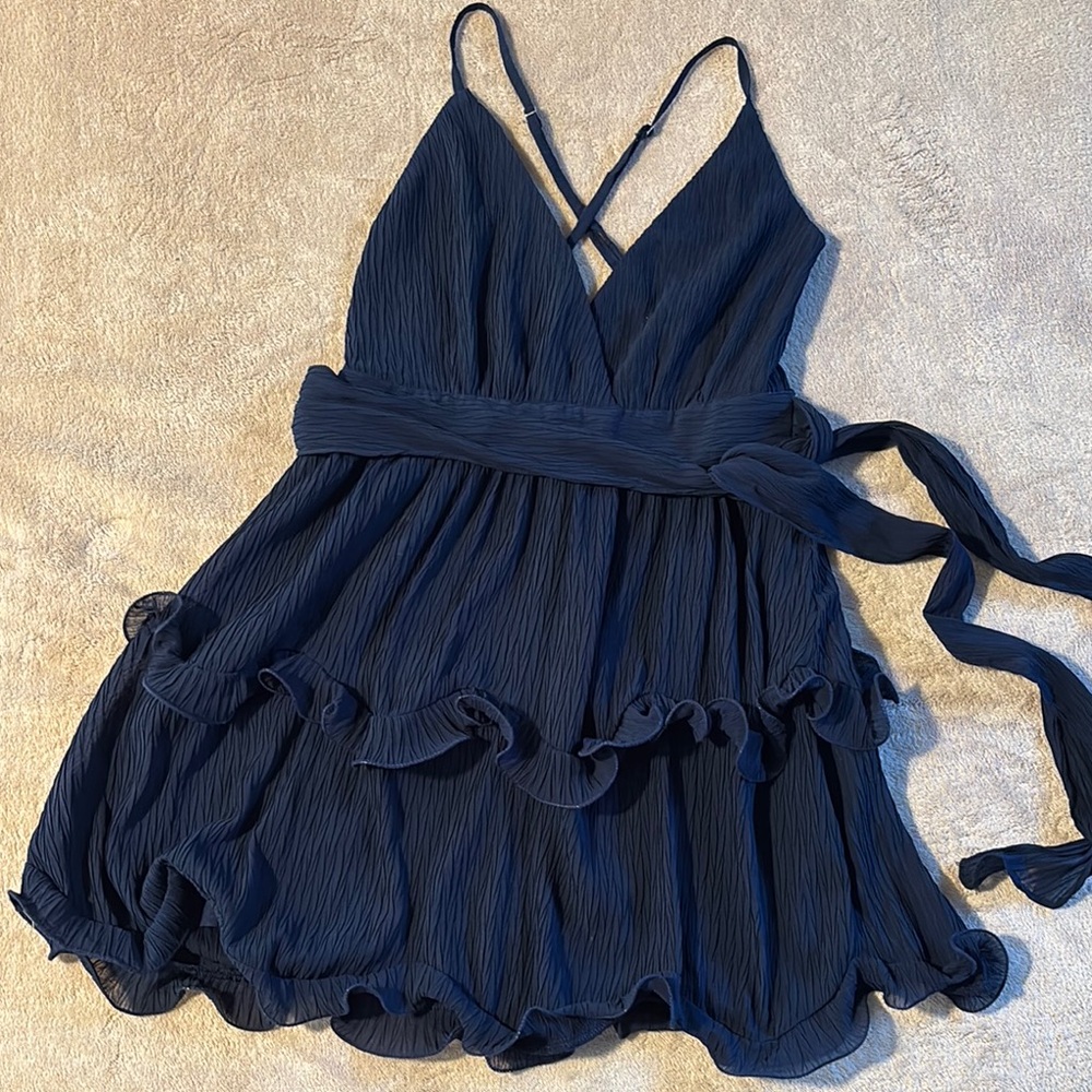 🌺 Selfie Leslie Midnight Blue Textured Mini Dress with Tie